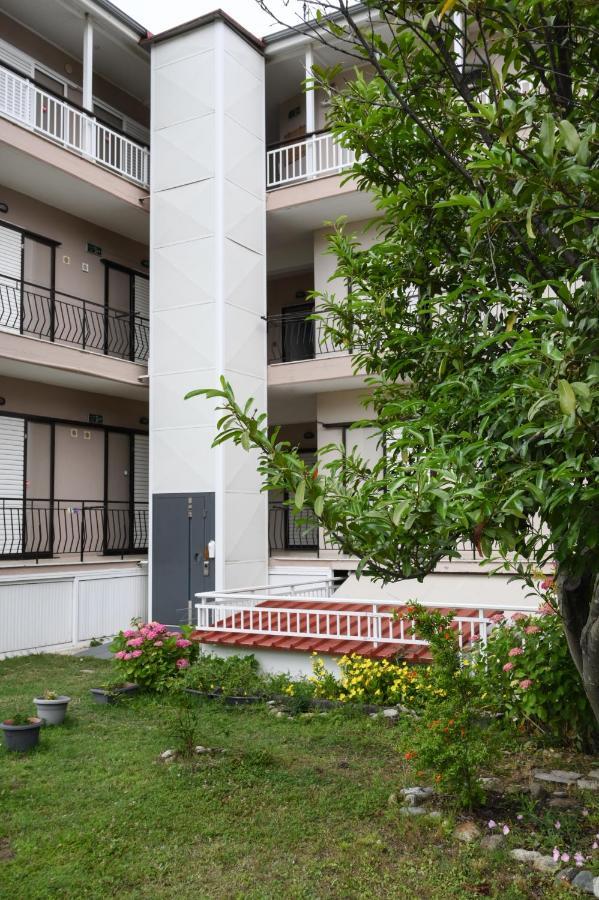 Paralía Skotínis Hotel Geromichalos المظهر الخارجي الصورة