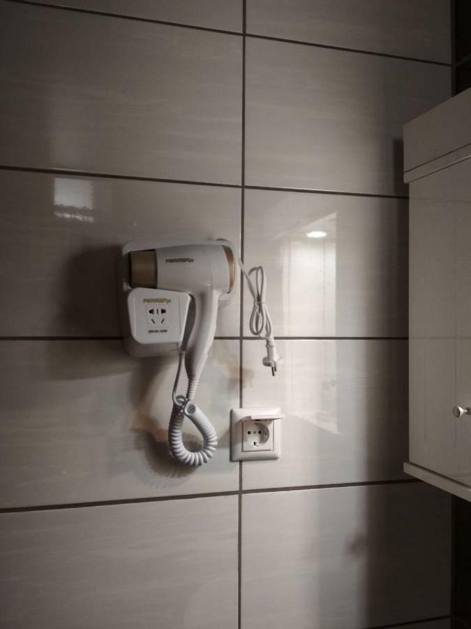 Paralía Skotínis Hotel Geromichalos المظهر الخارجي الصورة